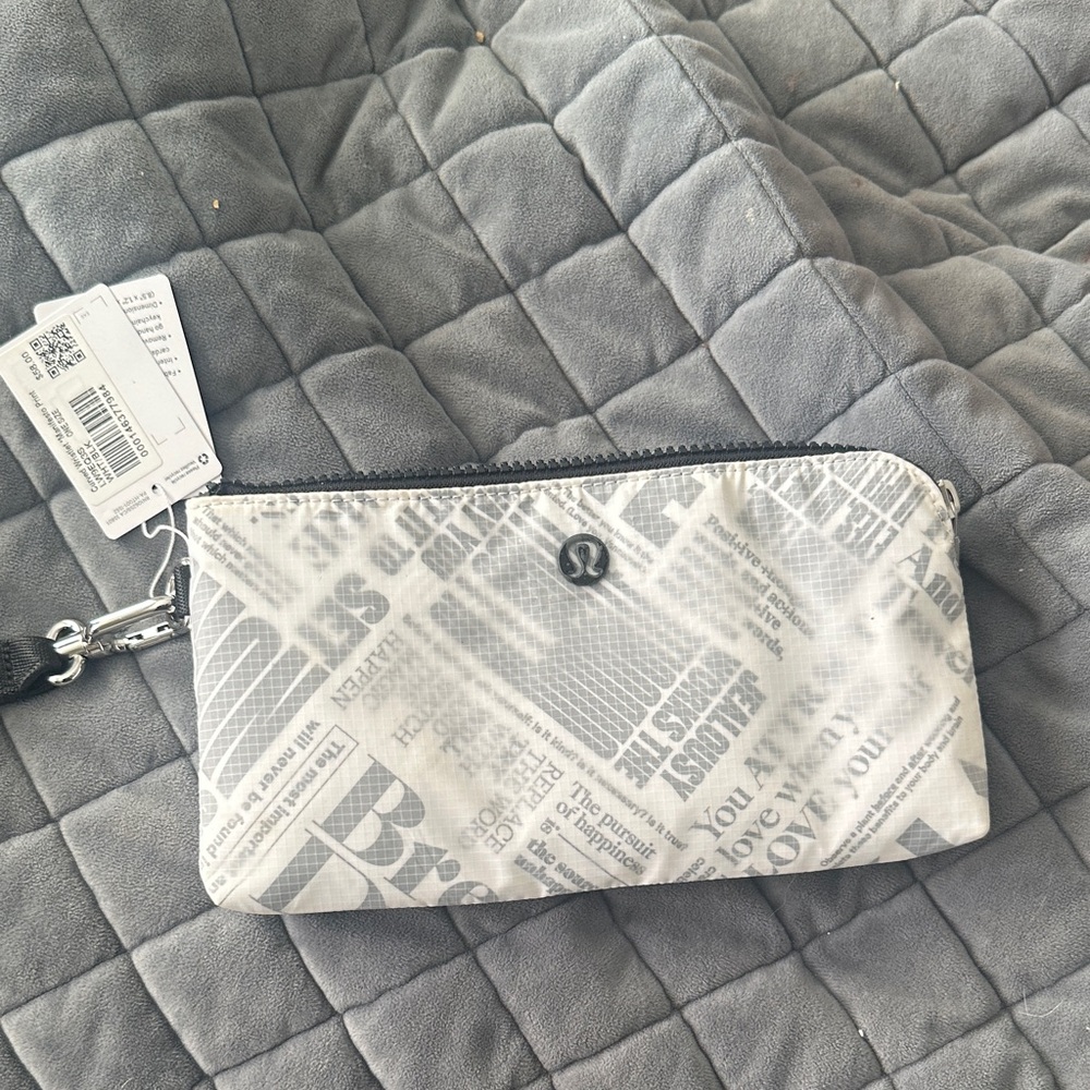 lululemon athletica Gray Wristlet